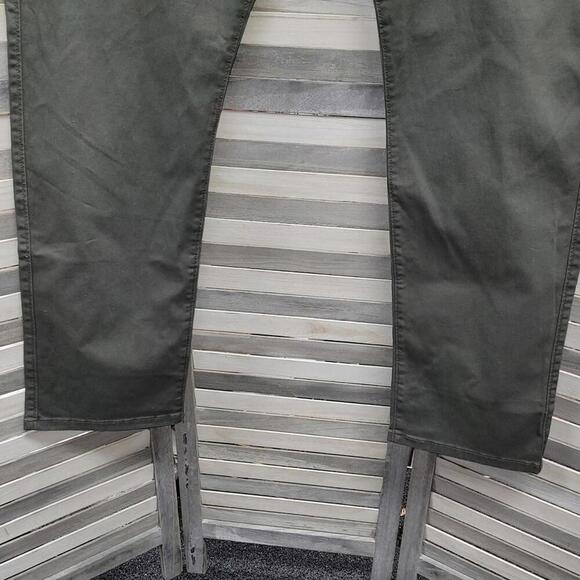 Men's Comfort Straight Fit Chino Pants | DENIZEN® from Levi's | XXL - Picture 2 of 9